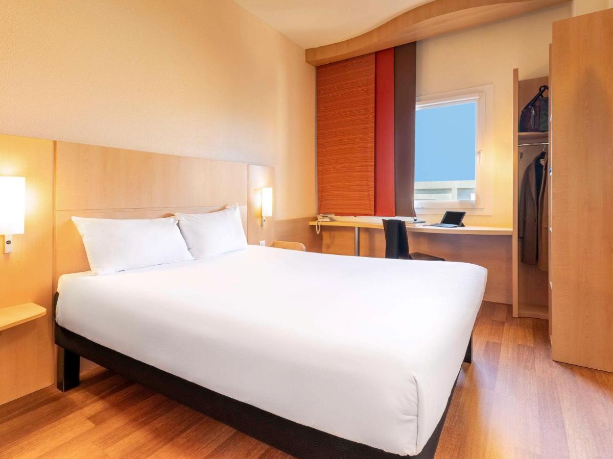 Ibis Madrid Calle Alcala Exterior photo